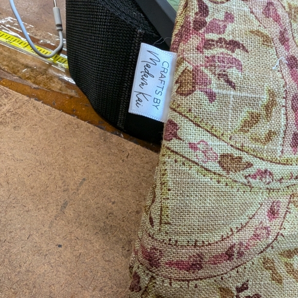 Pink and Cream Makeup/Travel bag - Picture 2 of 3